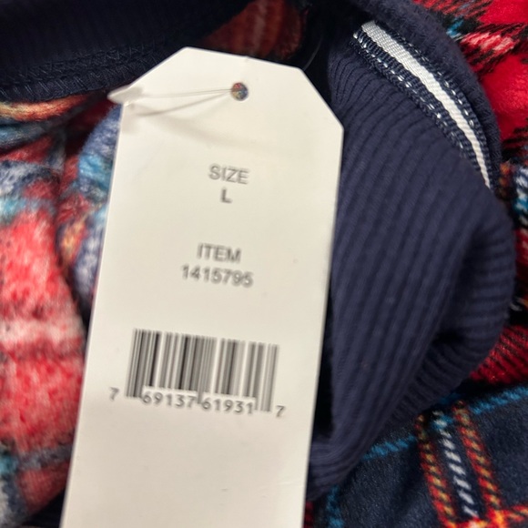 Nautica Plaid velvet Pajama Set - Red and Blue size large Cinched waist - Picture 6 of 7